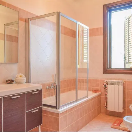 Doppia Indipendente/clara Mandra Capreria