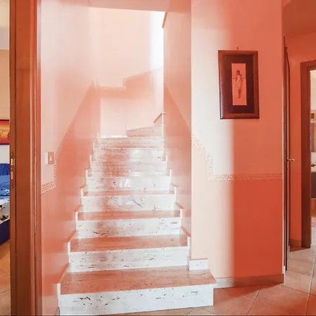 Villa Doppia Indipendente/clara